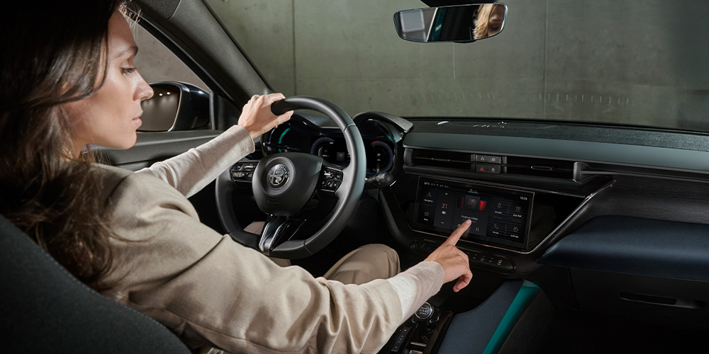 Alfa Romeo Junior - Junior Ibrida 2024 Interieur