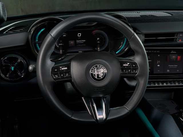 Alfa Romeo Junior - Junior Ibrida 2024 Interieur - Stuurwiel