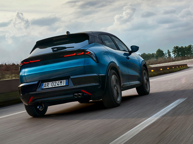 Alfa Romeo Junior - Junior Ibrida 2024 Technologie - rijdynamiek