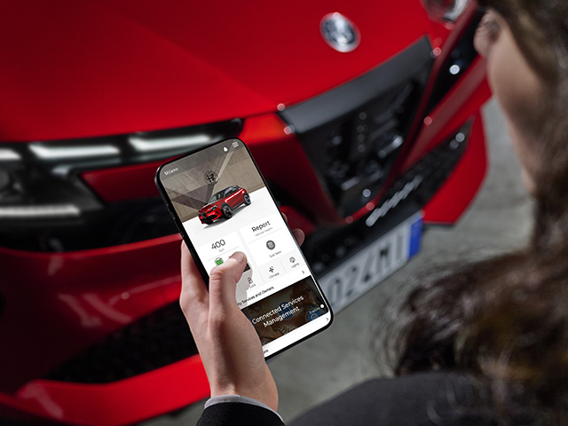 Alfa Romeo Junior - Junior Elettrica 2024 Connectiviteit