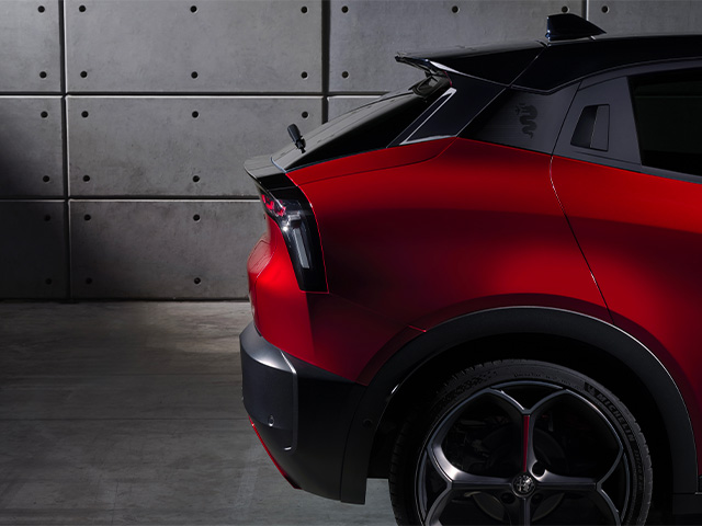 Alfa Romeo Junior - Junior Elettrica 2024 Exterieur - Achterzijde