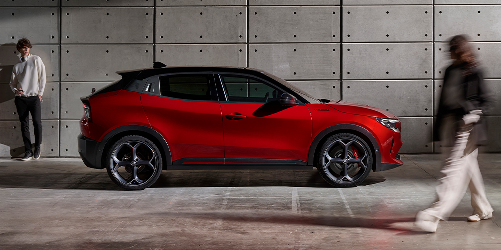 Alfa Romeo Junior - Junior Ibrida - Excellence - Italiaanse stijl