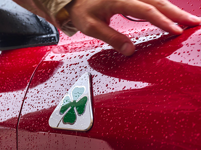 Quadrifoglio logo